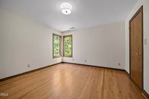 12117 Cliffside Cir, Raleigh, NC 27609 - Photo 56