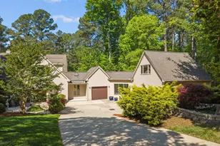 12117 Cliffside Cir, Raleigh, NC 27609 - Photo 6