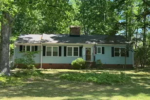 513 Heater Dr, Cary, NC 27511 - Photo 2