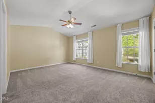 5537 Red Robin Rd, Raleigh, NC 27613 - Photo 18