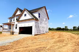 410 Maverick Ln, Dunn, NC 28334 - Photo 2