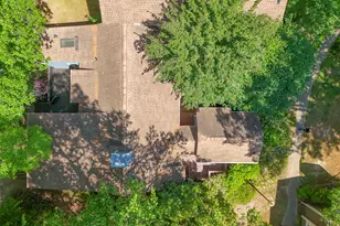 5809 Sentinel Dr, Raleigh, NC 27609 - Photo 46
