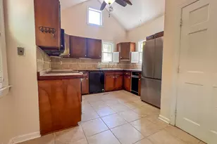 5809 Sentinel Dr, Raleigh, NC 27609 - Photo 16