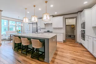 114 Crestview Rd, Raleigh, NC 27609 - Photo 2