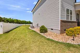 54 Aylebury Rdg, Zebulon, NC 27597 - Photo 8