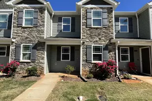1028 Peony Ln, Youngsville, NC 27596 - Photo 2