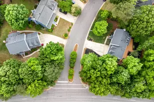 100 Arlington Ridge, Cary, NC 27513 - Photo 2
