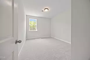 913 Diana Victoria Ct, Wendell, NC 27591 - Photo 12