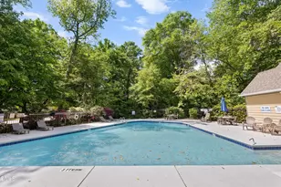305 Broad Leaf Cir, Raleigh, NC 27613 - Photo 14