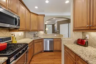 9110 Bunnwood Ln, Raleigh, NC 27617 - Photo 10