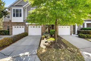 9110 Bunnwood Ln, Raleigh, NC 27617 - Photo 2