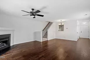 2025 Thornblade Dr, Raleigh, NC 27604 - Photo 14