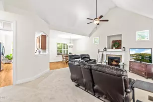 190 Willow Ridge Dr, Louisburg, NC 27549 - Photo 4