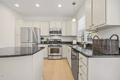 4019 Yellowfield Way, Cary, NC 27518 - Photo 4