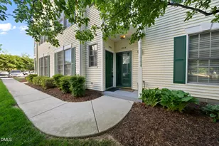 1524 Kudrow Ln, Morrisville, NC 27560 - Photo 2