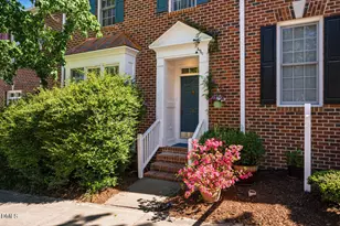 206 Brookgreen Dr, Chapel Hill, NC 27516 - Photo 2