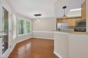 113 Abingdon Ct, Cary, NC 27513 - Photo 12