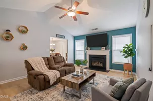 25 Tiger Tank Ct, Broadway, NC 27505 - Photo 4