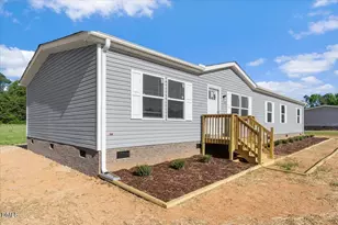 119 Falls Ln, Henderson, NC 27536 - Photo 4