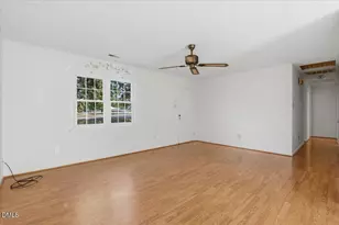 1166 E New Hope Rd, Goldsboro, NC 27534 - Photo 4