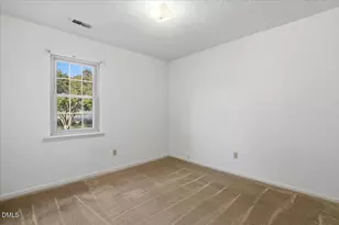 1166 E New Hope Rd, Goldsboro, NC 27534 - Photo 14
