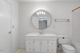 1166 E New Hope Rd, Goldsboro, NC 27534 - Photo 10