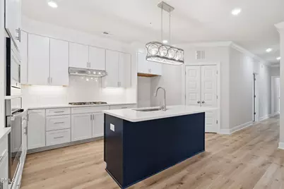 1600 Gathering Park Circle #202, Cary, NC 27519 - Photo 4