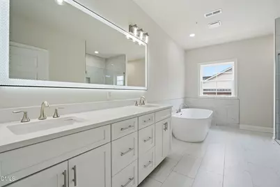 1600 Gathering Park Circle #202, Cary, NC 27519 - Photo 16
