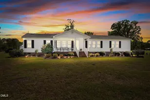 3718 Nc 42 E, Tarboro, NC 27886 - Photo 2