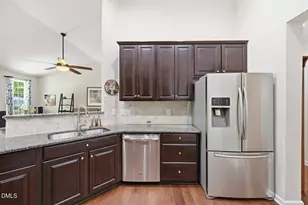 377 S Farnleigh Dr, Chapel Hill, NC 27517 - Photo 16