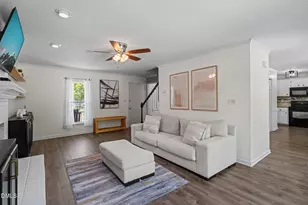 150 Brett Cir, Benson, NC 27504 - Photo 8
