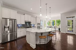 105 Duck Branch Dr, Holly Springs, NC 27540 - Photo 6