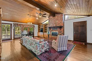 3211 Plantation Rd, Raleigh, NC 27609 - Photo 10