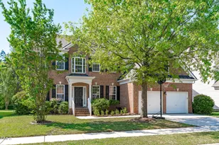 1034 Holtridge Dr, Apex, NC 27523 - Photo 2