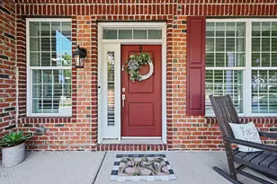 10420 Sablewood Dr, Raleigh, NC 27617 - Photo 2
