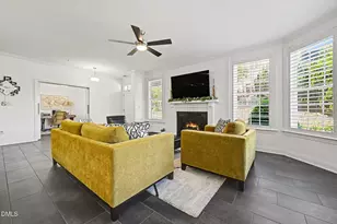 10420 Sablewood Dr, Raleigh, NC 27617 - Photo 6