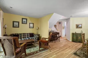 106 Gristmill Ln, Chapel Hill, NC 27514 - Photo 10