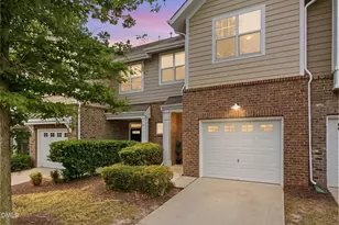 9129 Bunnwood Ln, Raleigh, NC 27617 - Photo 2