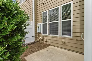 9129 Bunnwood Ln, Raleigh, NC 27617 - Photo 70