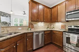 9129 Bunnwood Ln, Raleigh, NC 27617 - Photo 30