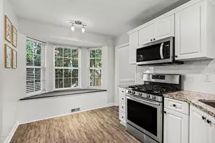 308 Hidden Cellars Dr, Holly Springs, NC 27540 - Photo 8