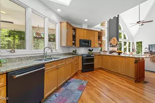 6005 Heatherstone Dr, Raleigh, NC 27606 - Photo 32