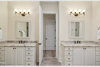 147 Glenpark Place, Cary, NC 27511 - Photo 18