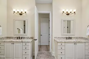 147 Glenpark Pl, Cary, NC 27511 - Photo 18