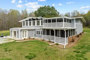 154 Hoyle Ln, Henderson, NC 27537 - Photo 2