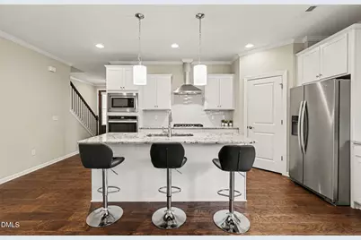 808 Churton Place, Cary, NC 27518 - Photo 2