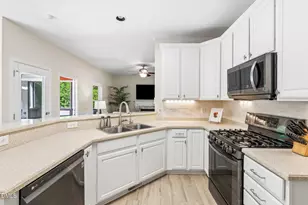 607 Seastone St, Raleigh, NC 27603 - Photo 18
