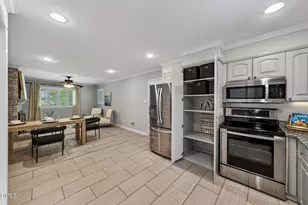 3901 Quail Hollow Dr, Raleigh, NC 27609 - Photo 20