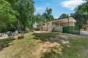 3901 Quail Hollow Dr, Raleigh, NC 27609 - Photo 46