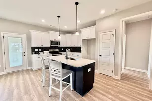 3731 Chatsworth Dr, La Grange, NC 28551 - Photo 4